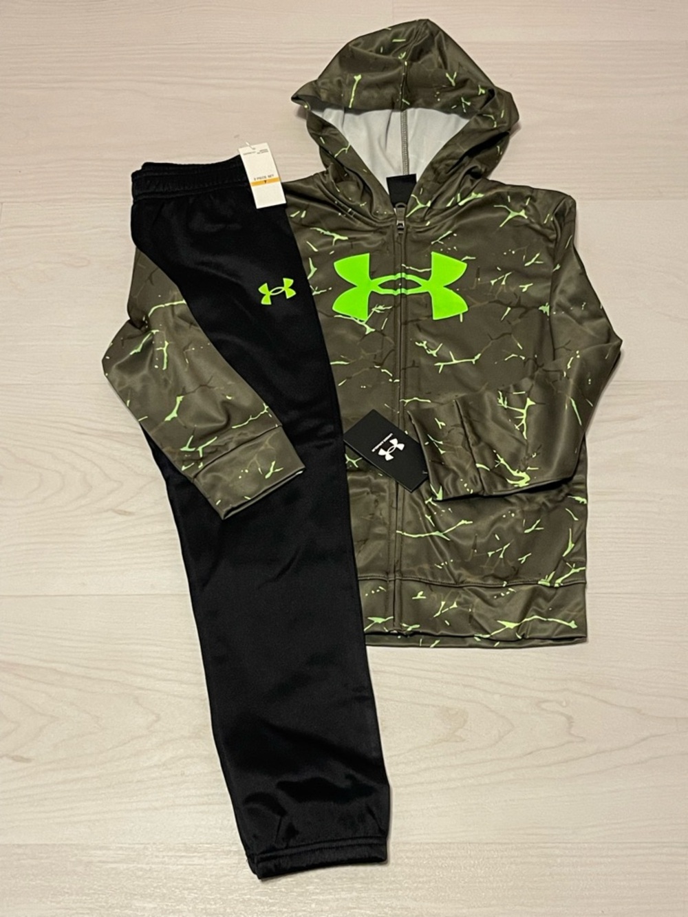 Under Armour Boys Olive Camo Hoodie & Black Logo Joggers - Neon Green Accents